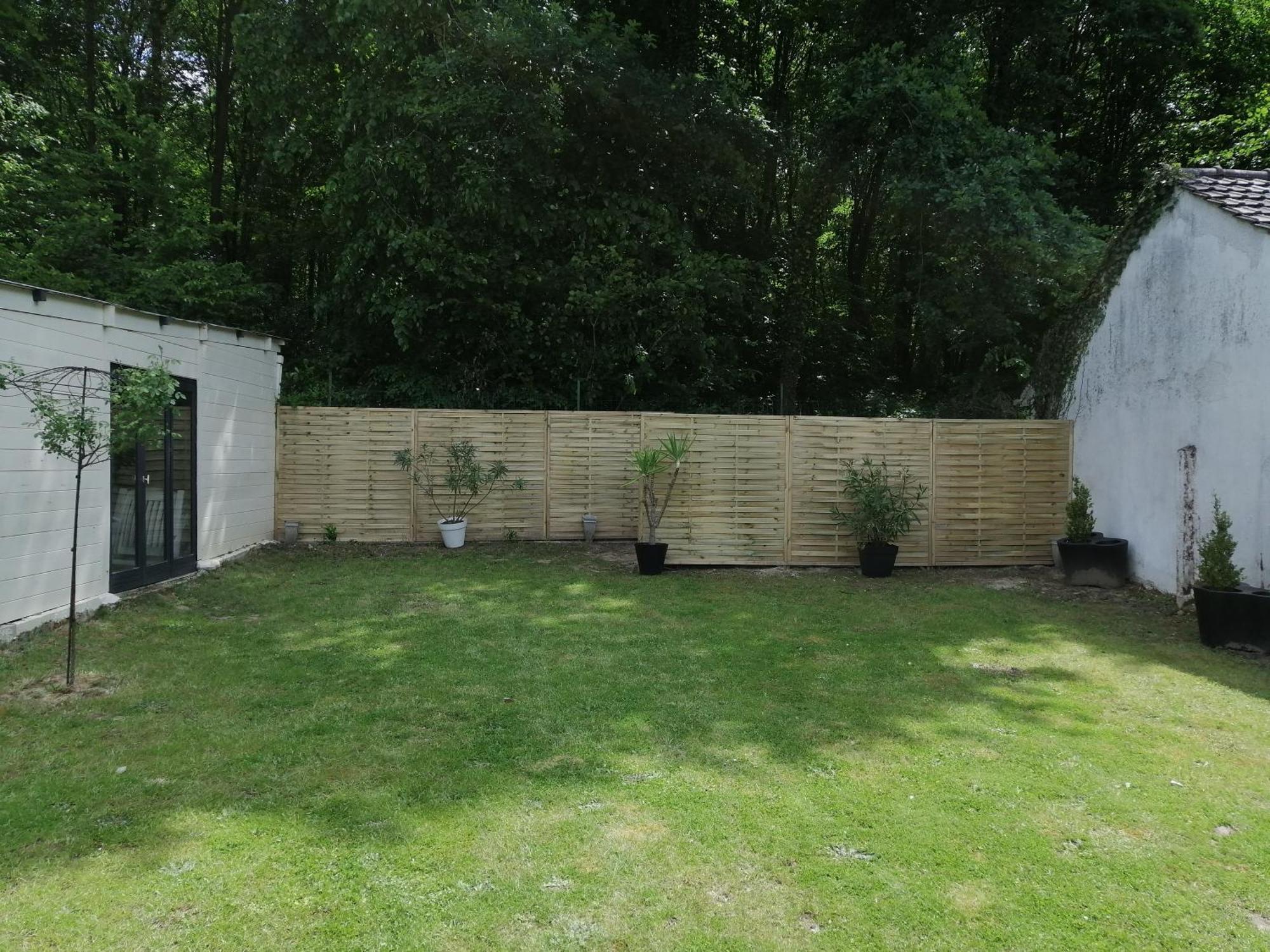 Choisy Le Jacuzzi Choisy-au-Bac Exterior foto